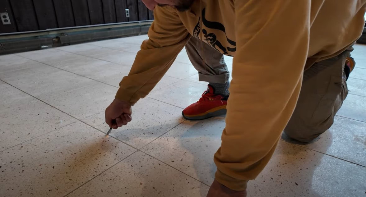 Cleaning All Grout Joints